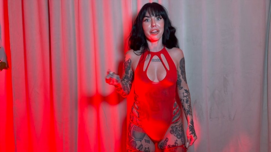 Scarlett Cummings – Red Light Green Light